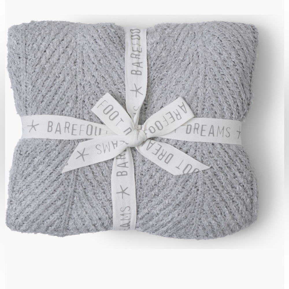 BAREFOOT DREAMS CozyChic Herringbone Throw Blanket - Picture 2 of 4